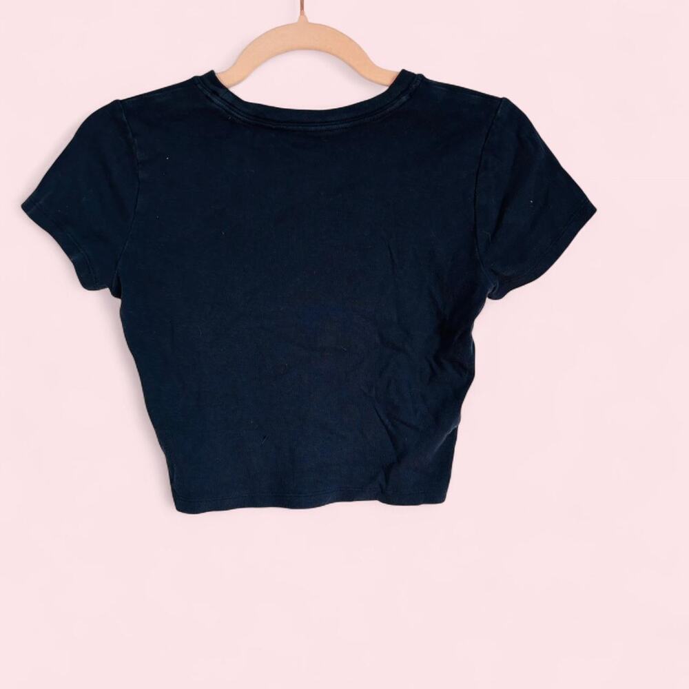 Hollister navy blue cropped tee - Picture 3 of 3